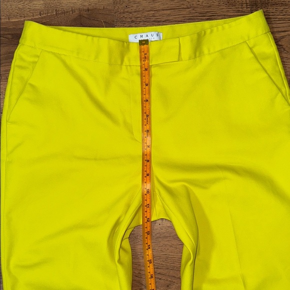 CHAUS New York. Bright Yellow Pants - Picture 4 of 11
